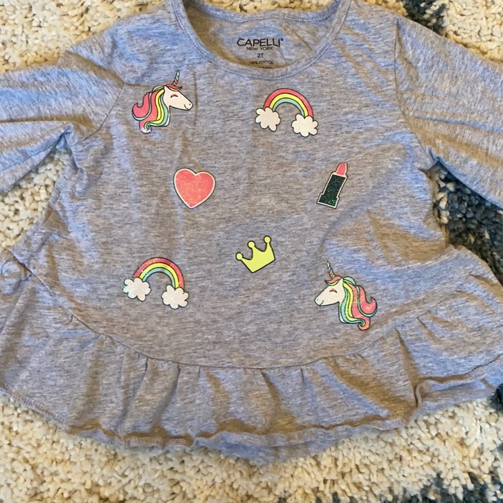 🟣 Mix and Match 5 for $10! Capelli NY | Long Sleeved Sparkle Graphic Teeshirt